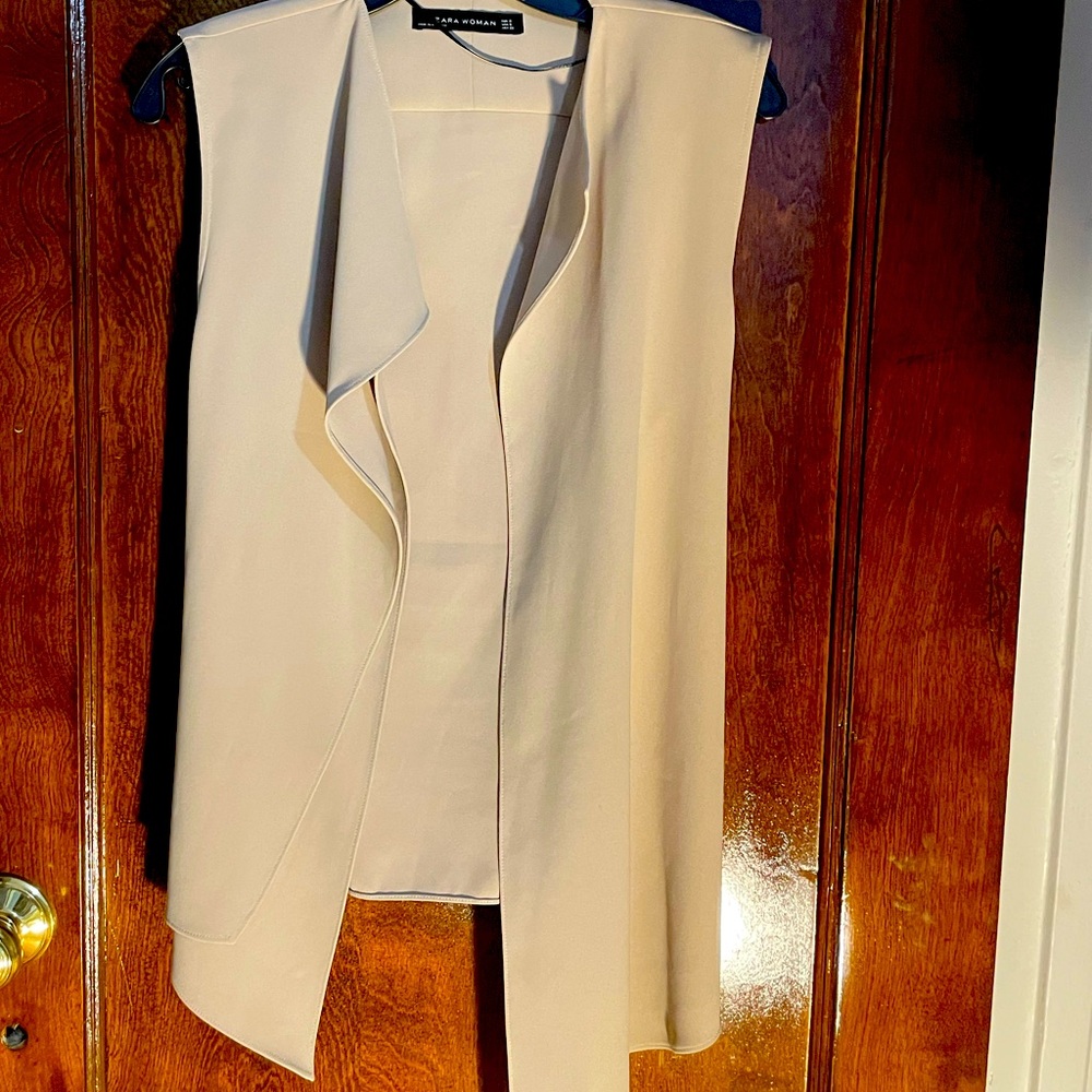 Zara vest